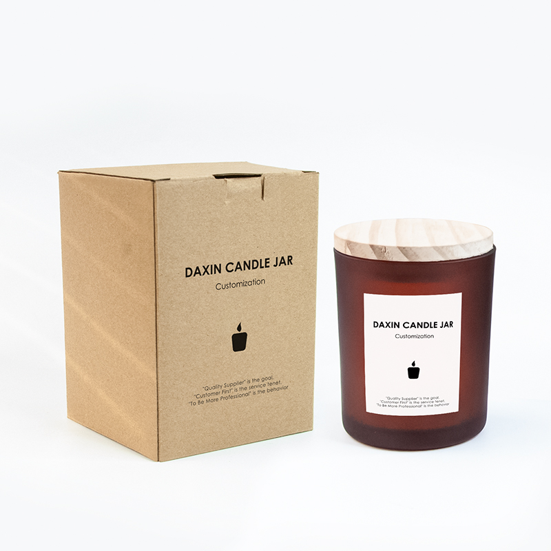 a box packaging and a daxin candle jar packaging with wooden lid 01
