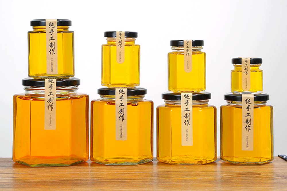 several decorative honey jars packaging 01