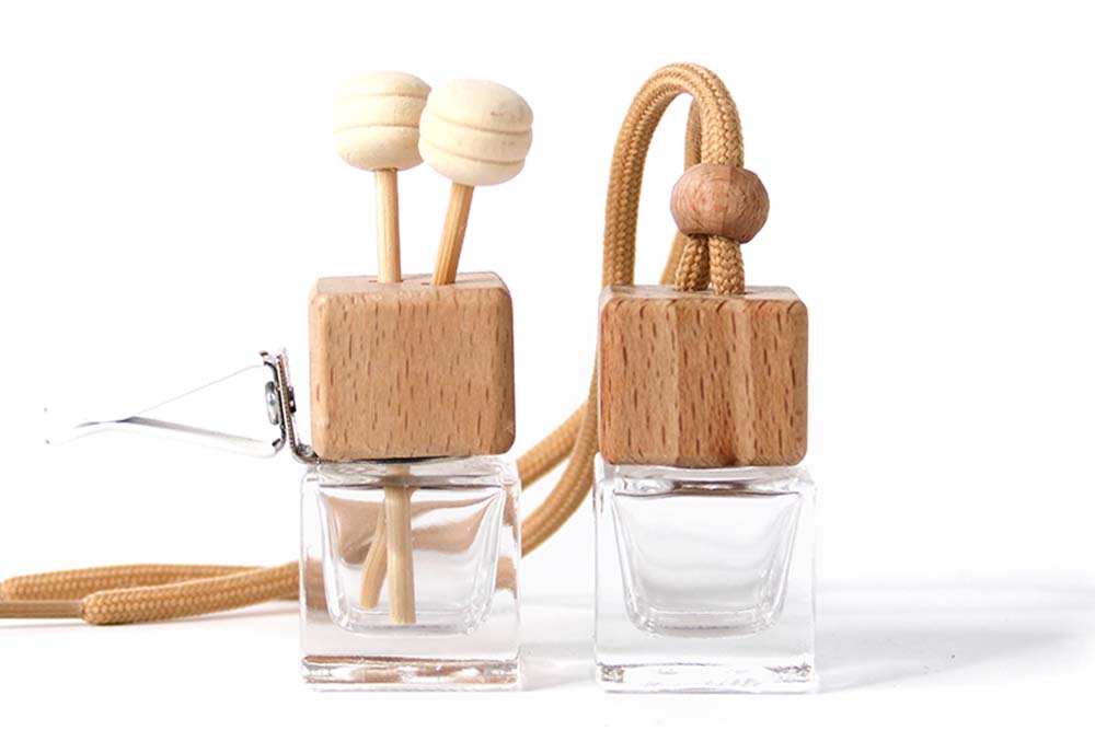 Diffuser Bottles with lace 01