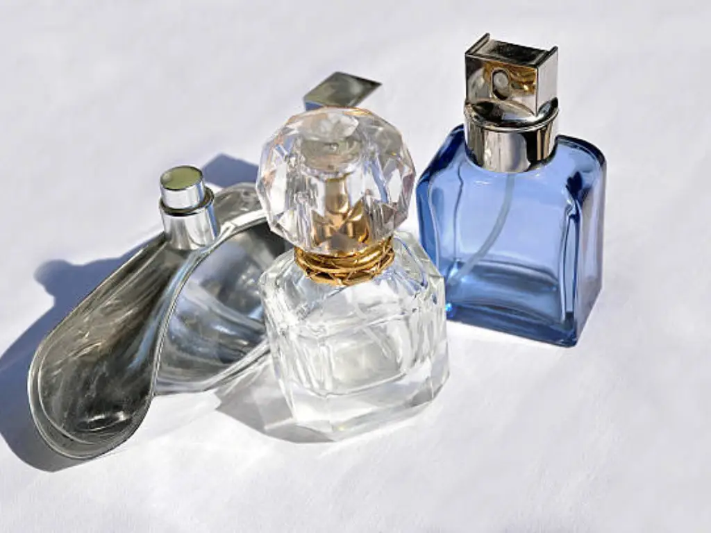 تصميم عبوات العطور